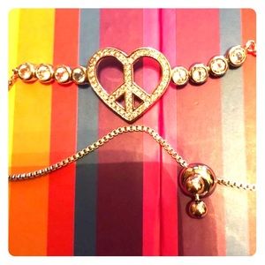 🔥 NWOT Peace heart bracelet 🔥
